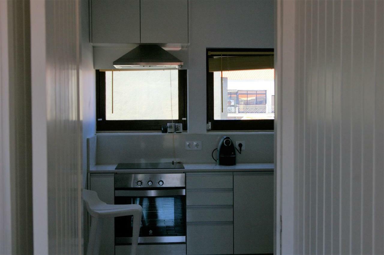Blue Apartment Parede Beach House Ngoại thất bức ảnh